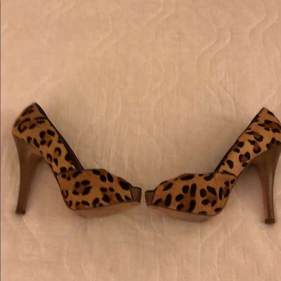 Steve Madden Leopard heels - Picture 5 of 6